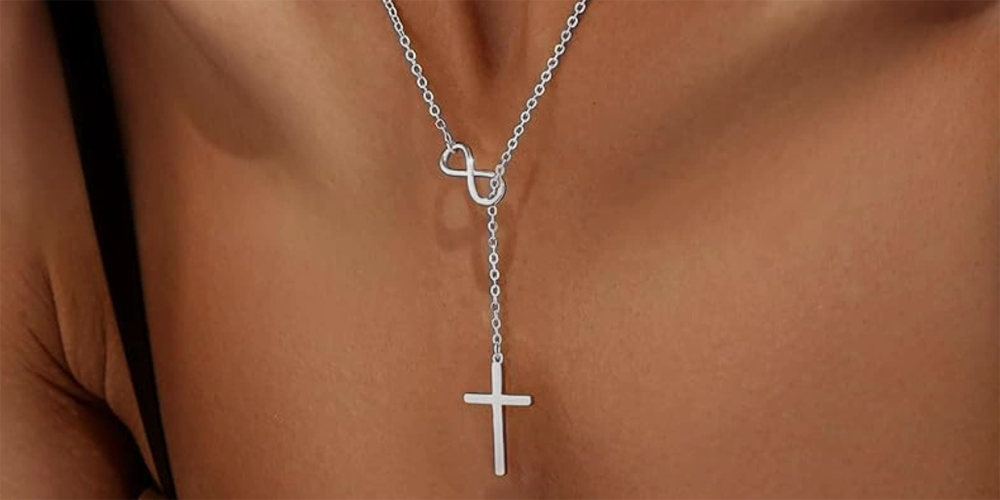 Women’s Necklaces