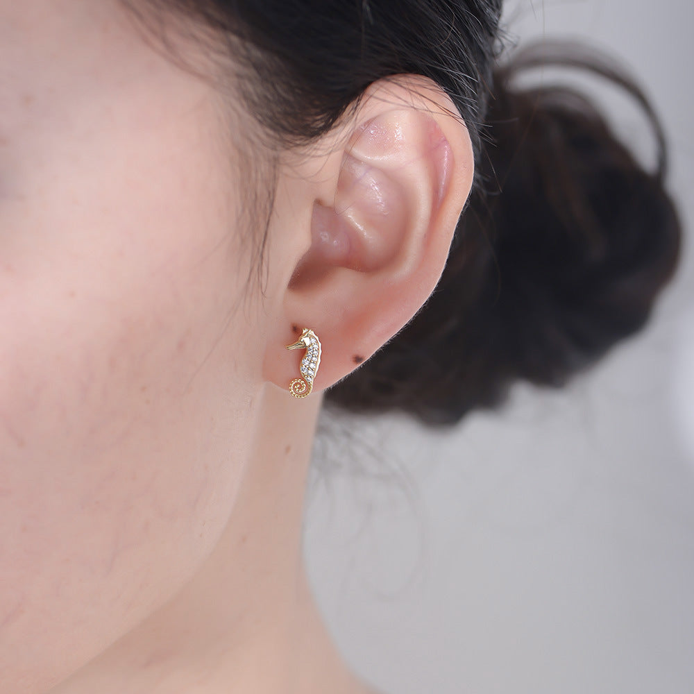 925 Sterling Silver CZ Pavé Seahorse Stud Earrings