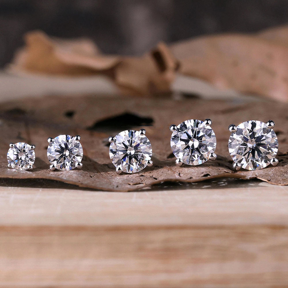925 Sterling Silver Moissanite Screw-Back Cartilage Stud Earrings