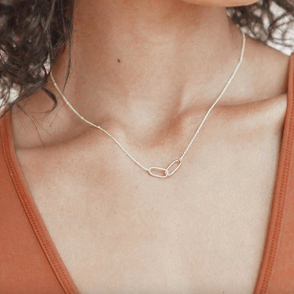 925 Sterling Silver Paperclip Knot Necklace